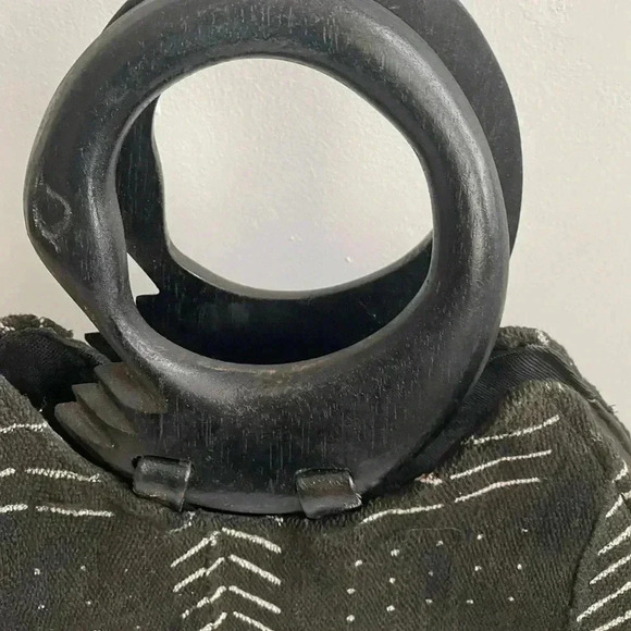 Handcrafted mud cloth leather satchel handbag - Picture 4 of 11